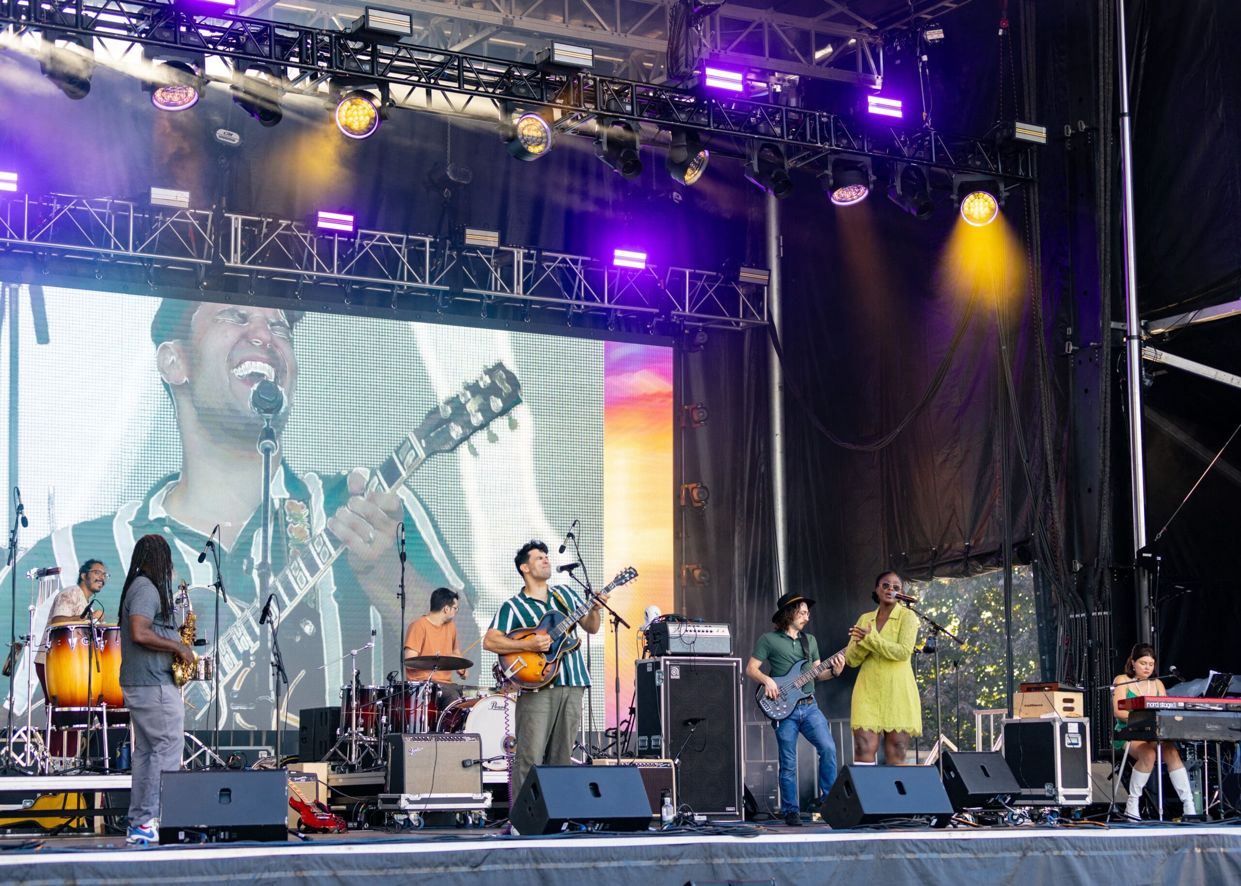 Benny Lava & The Guavas