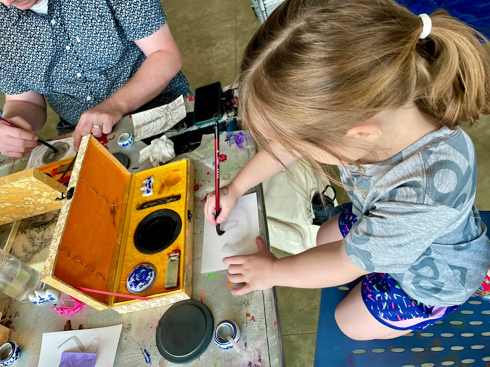 Kids making art at the Akron Art Museum during Camp Creative